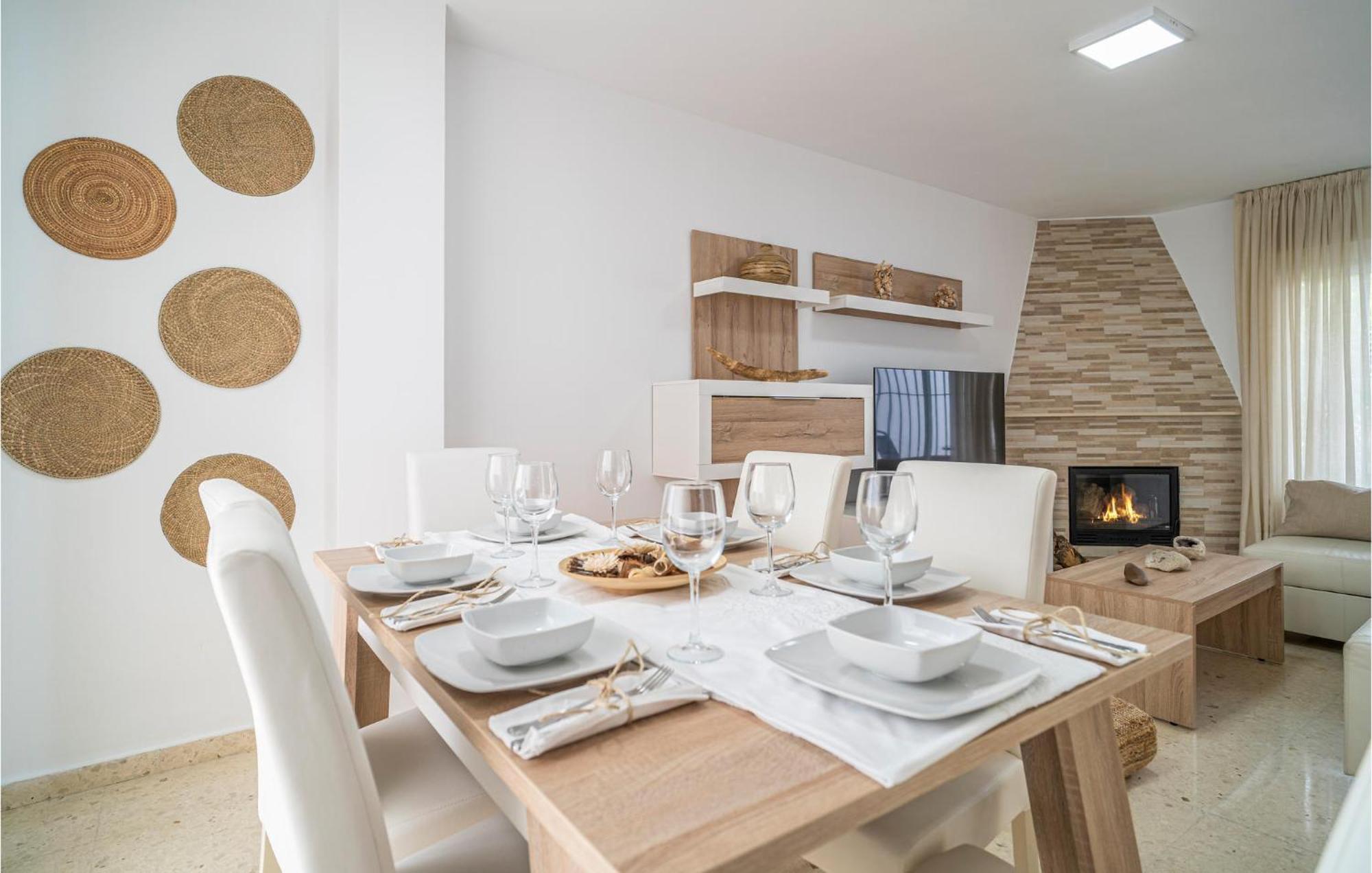 Nice Home In Velez-Malaga With Wifi Kültér fotó